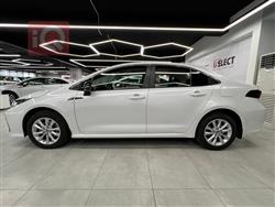 تۆیۆتا کۆرۆلا